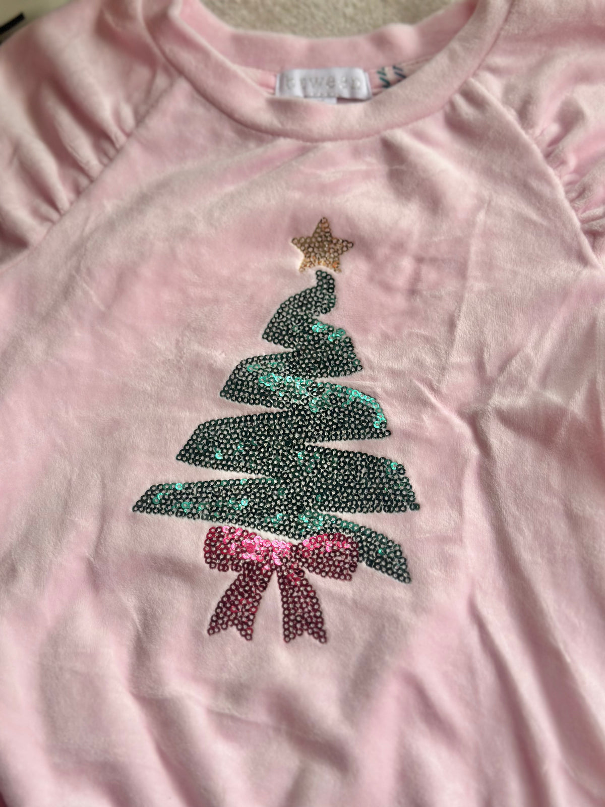 Btween Velvet Pajama Set - Christmas Tree