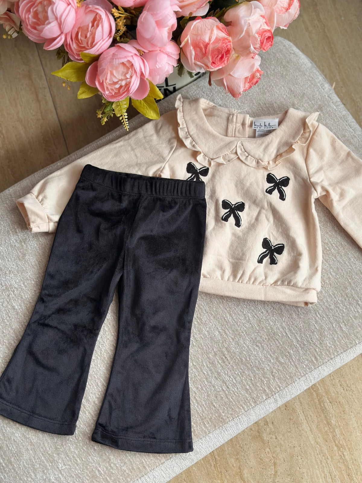 Nicole Miller Embroidered Ribbon Set