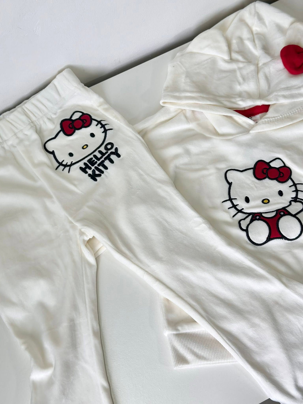Hello Kitty Hoodie with Flare Pants in White