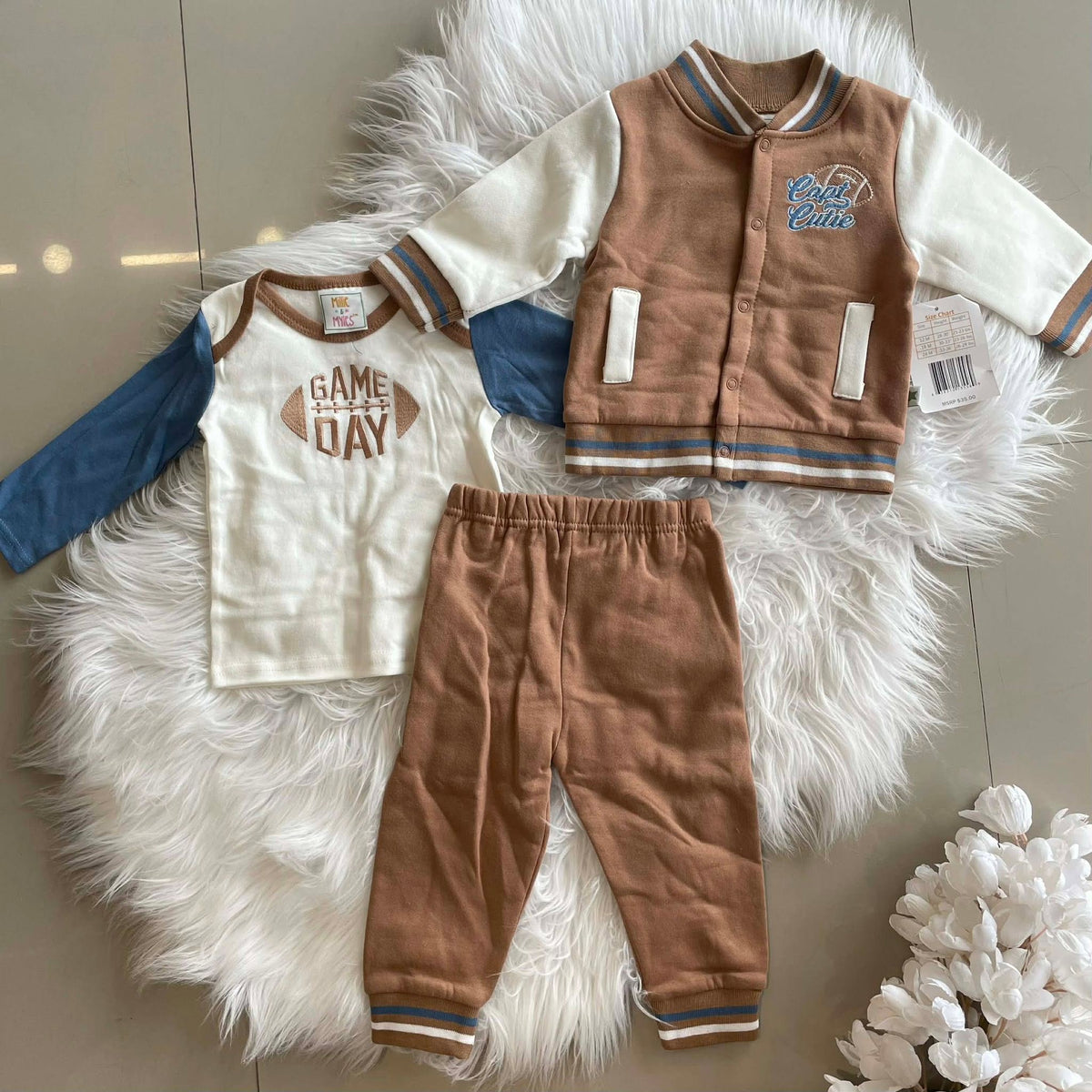 3pc Set with Longsleeve "Capt Cutie"