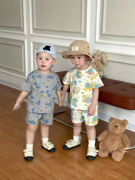 Dino Top and Short (4pc set)