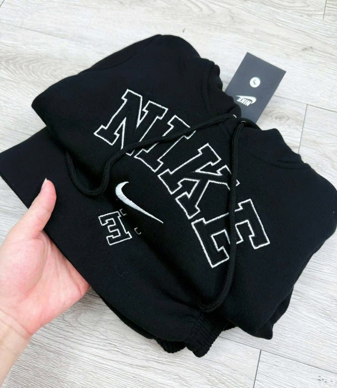 Nike Tracksuit Set