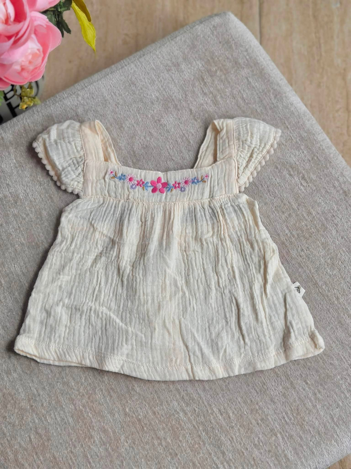 Rabbit Bear Tops "Cream Flower"