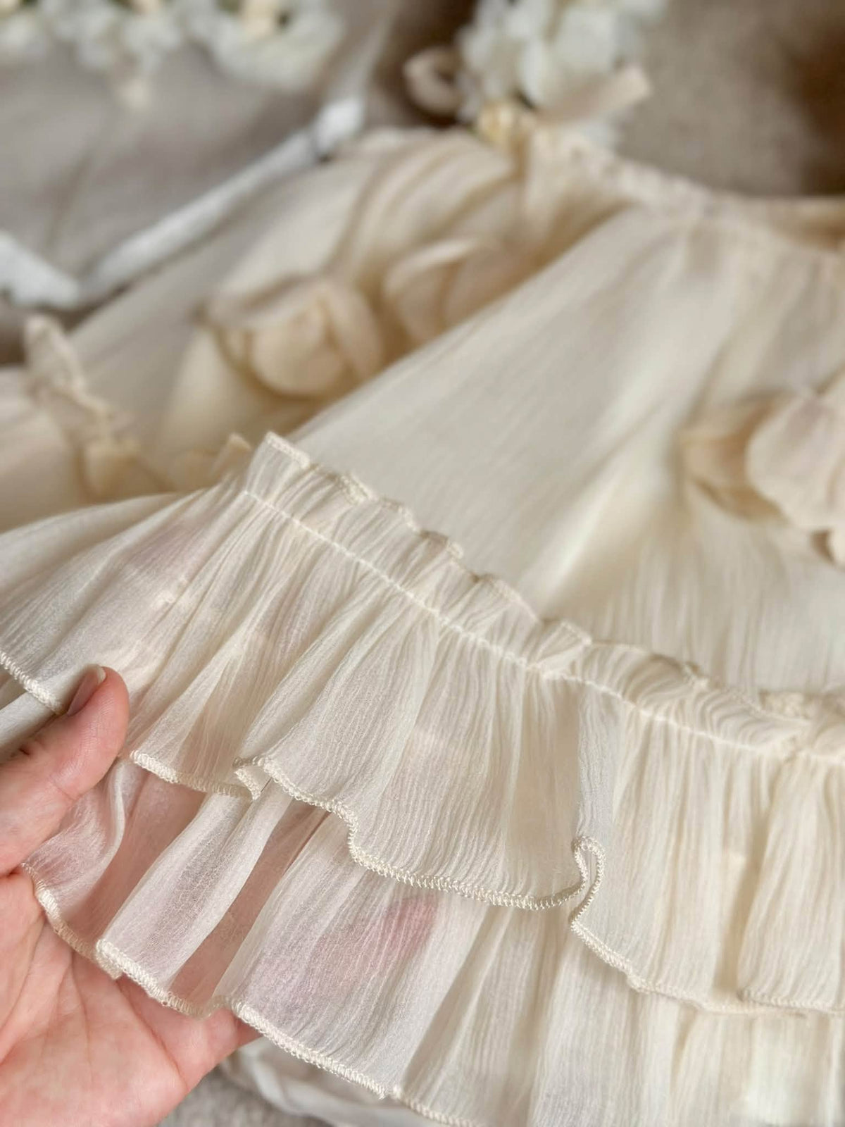 Dainty Dress in Ivory