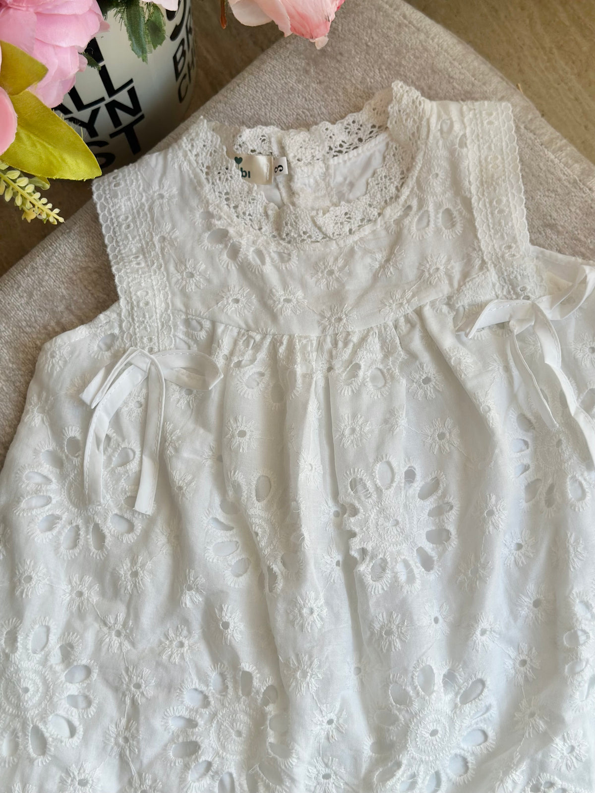 White Eyelet Summer Terno