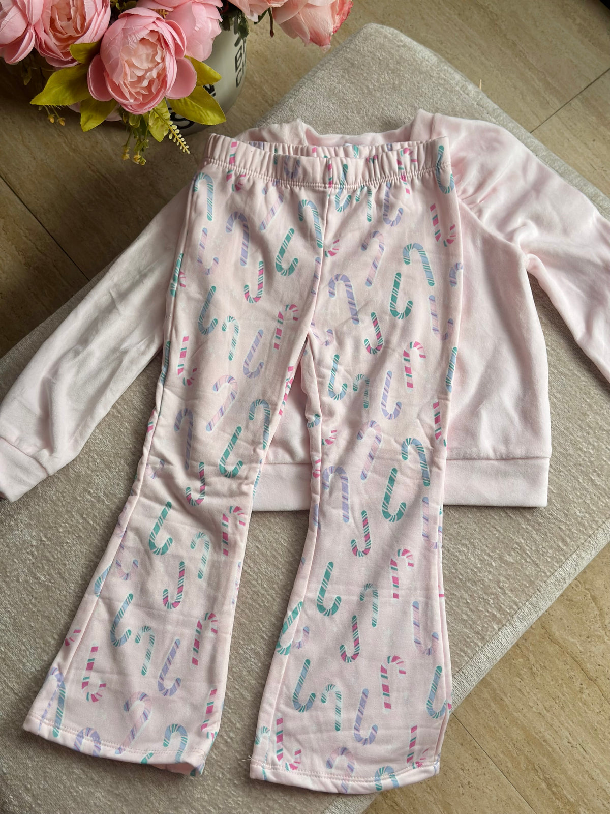 Btween Velvet Pajama Set - Hearts