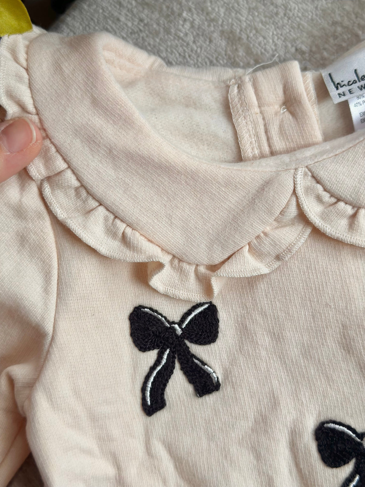 Nicole Miller Embroidered Ribbon Set